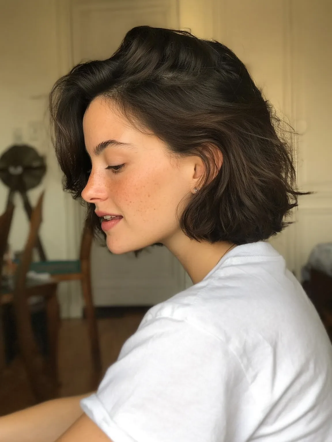 Voluminous Textured Espresso Brown Chin-Length Bob with Side Bangs